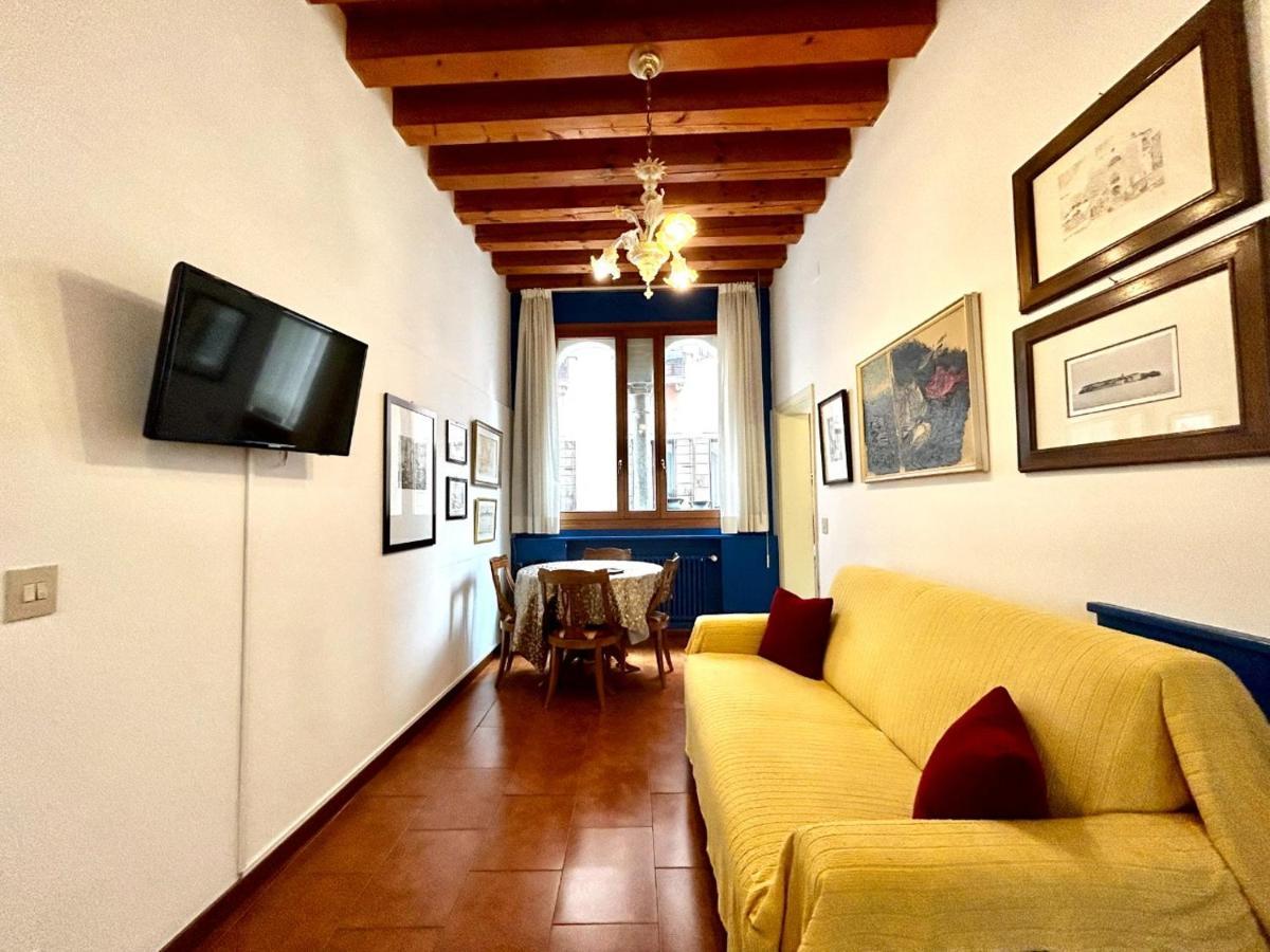 Grimaldi Apartments Cannaregio เวนิส ภายนอก รูปภาพ